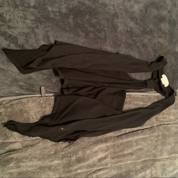 Vest - Picture 3 of 4